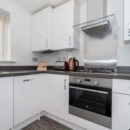 Detached 3 Bedroom House - Gaerden - Parking - Top Rated - Netflix - Wifi - 98C Birmingham Buitenkant foto