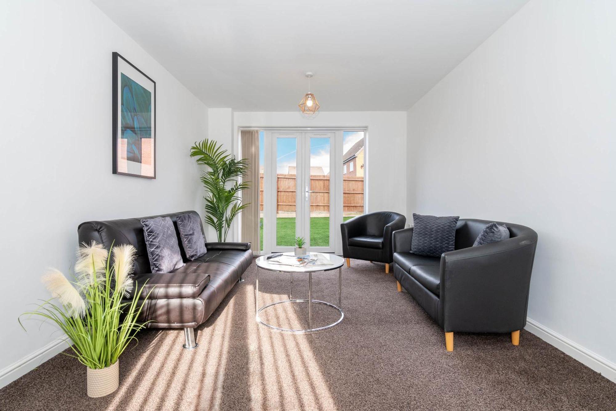 Detached 3 Bedroom House - Gaerden - Parking - Rated - Netflix - Wifi - 98c Vakantiehuis *